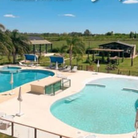 Iguape Aparts & Spa Colon  Luaran gambar